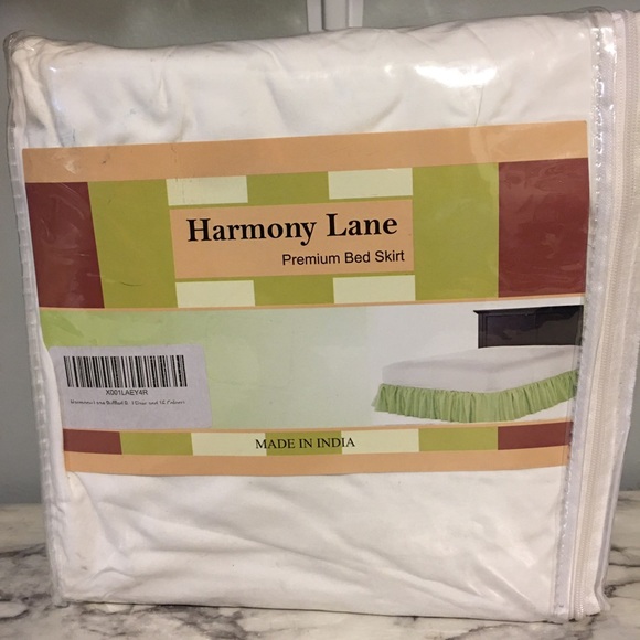 Harmony lane white Ruffle bed skirt - Picture 3 of 5